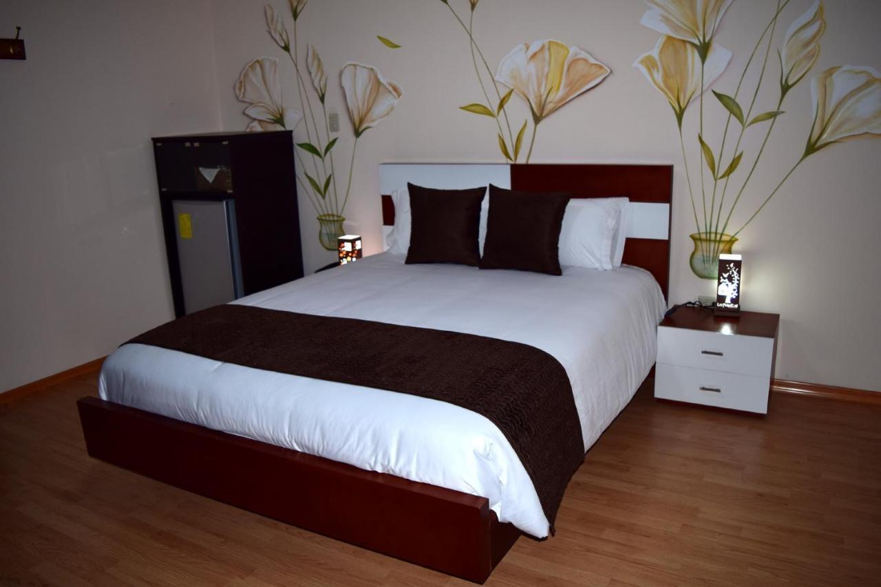 אמבאטו La Kapital Hotel מראה חיצוני תמונה