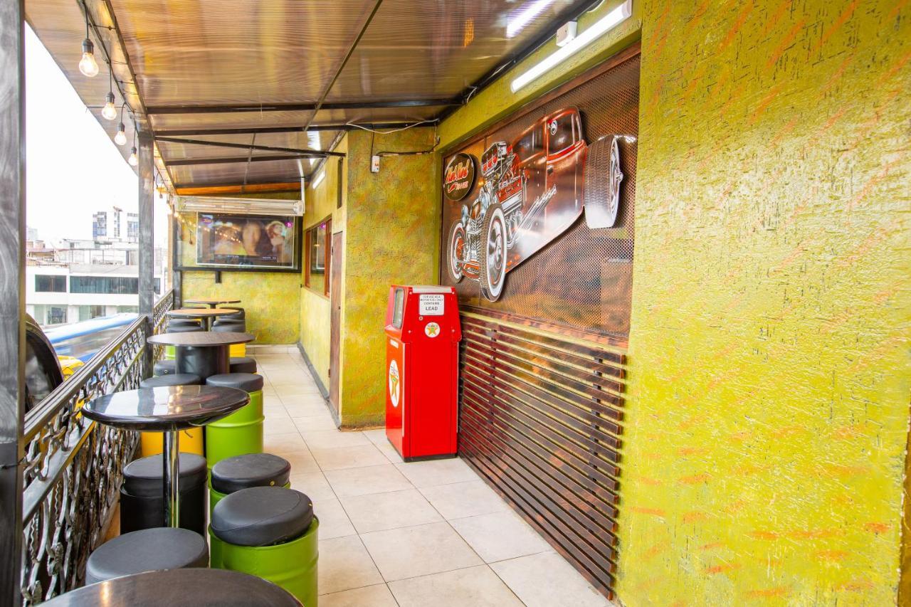אמבאטו La Kapital Hotel מראה חיצוני תמונה
